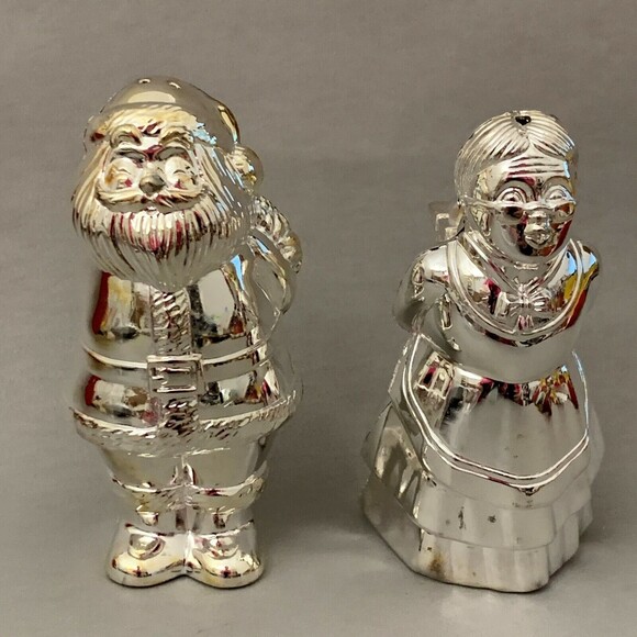Home for the Holidays Santa Claus Mrs. Claus Silver Plate Salt & Pepper Shakers - Picture 4 of 8